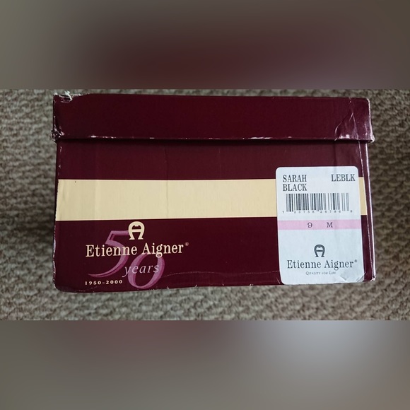 Black pumps, great for walking! - Picture 3 of 3